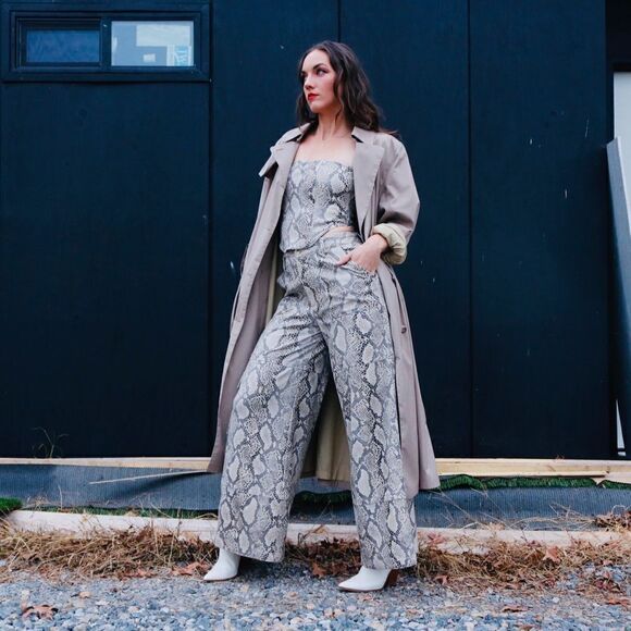 Kim Shui Snake Wide Leg Crop Set - Picture 1 of 5